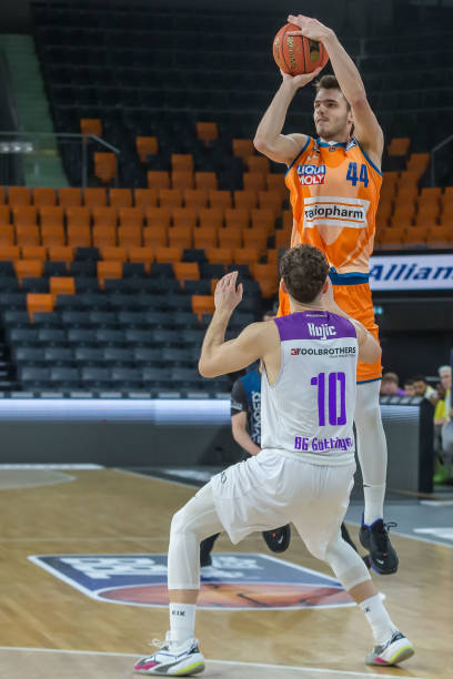 科技参与以 科技参与以