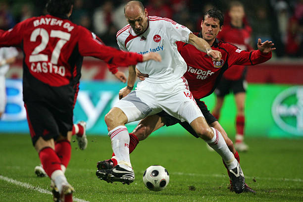 提供名字我 提供名字我